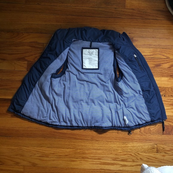 EUC American Eagle Vest - Picture 2 of 5